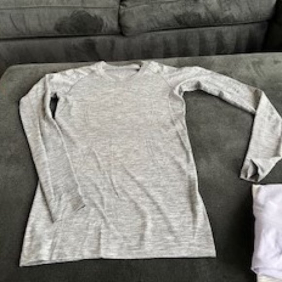 Lululemon Swiftly Tech Long sleeved Tee - marbled gray - size 8 - Picture 1 of 1